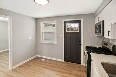 19050 John Avenue, Country Club Hills, IL 60478 - Photo 9