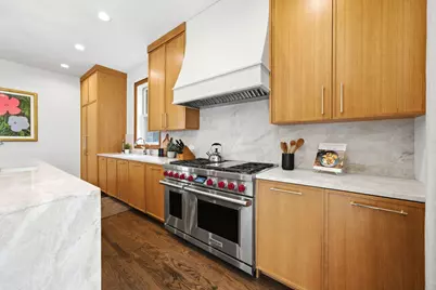1352 N La Salle Drive, Chicago, IL 60610 - Photo 11