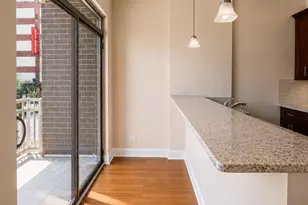 1002 W Van Buren St, Chicago, IL 60607 - Photo 7