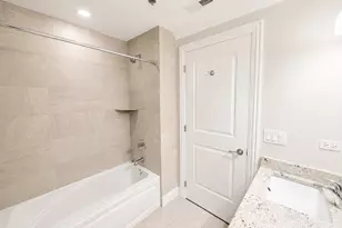 1002 W Van Buren St, Chicago, IL 60607 - Photo 11