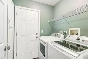 476 Windham Cove Dr, Crystal Lake, IL 60014 - Photo 15