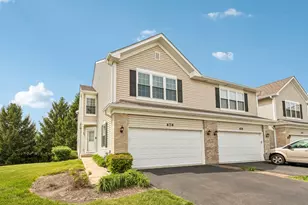 476 Windham Cove Dr, Crystal Lake, IL 60014 - Photo 1