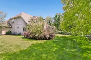 2115 Stonington Ct, Naperville, IL 60564 - Photo 3
