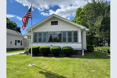 326 W Peru Street, Princeton, IL 61356 - Photo 1
