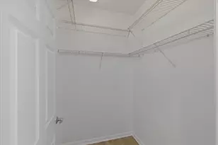 1134 W Granville Ave, Chicago, IL 60660 - Photo 9