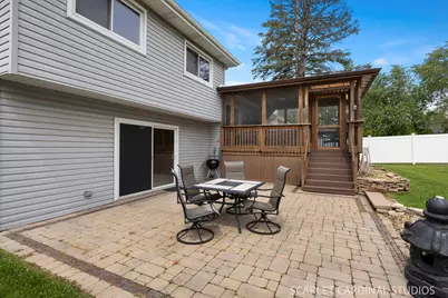 345 Hillcrest Lane, Lombard, IL 60148 - Photo 21