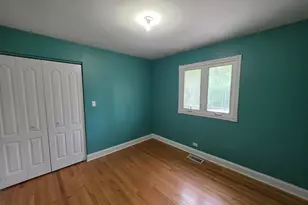 5787 N Clifford Ave, Chicago, IL 60646 - Photo 21