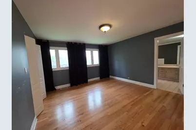5787 N Clifford Avenue, Chicago, IL 60646 - Photo 19