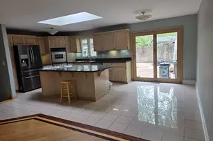 5787 N Clifford Ave, Chicago, IL 60646 - Photo 11