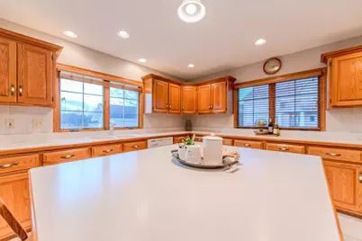 18816 S Chestnut Drive, Shorewood, IL 60404 - Photo 31