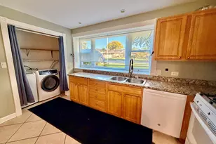 12118 W Somerset Rd, Orland Park, IL 60467 - Photo 13