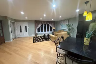 12118 W Somerset Rd, Orland Park, IL 60467 - Photo 3