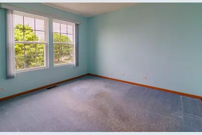 21537 Vesper Street, Crest Hill, IL 60403 - Photo 19