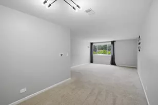 2600 Brookwood Way Dr, Rolling Meadows, IL 60008 - Photo 11