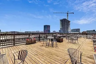312 N May St, Chicago, IL 60607 - Photo 13