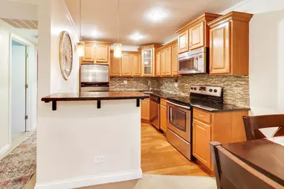 1101 Pleasant Run Drive #1006, Wheeling, IL 60090 - Photo 5