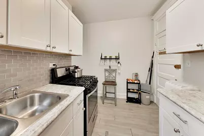 4822 W Hutchinson Street #9B, Chicago, IL 60641 - Photo 13