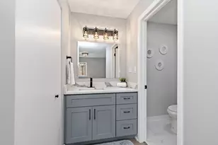 2013 Post Oak Pl, Schaumburg, IL 60173 - Photo 17
