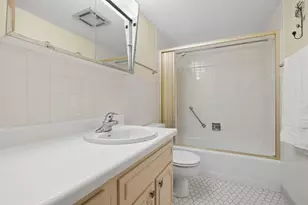 5300 Walnut Ave, Downers Grove, IL 60515 - Photo 15