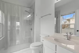 3299 Stratford Ct, Lake Bluff, IL 60044 - Photo 7