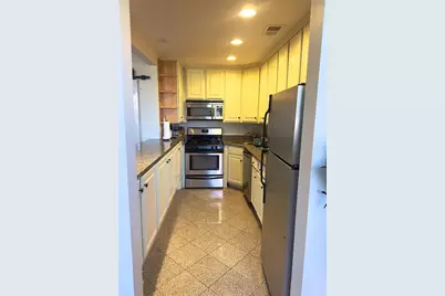 2501 W Touhy Avenue #308, Chicago, IL 60645 - Photo 7