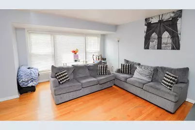 414 E 91st Place, Chicago, IL 60619 - Photo 5
