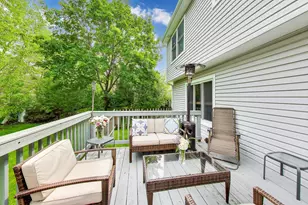 2115 Hitching Post Ln, Schaumburg, IL 60194 - Photo 31