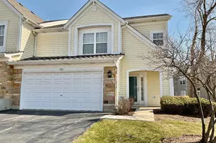 1561 E Baronet Ln, Palatine, IL 60074 - Photo 1