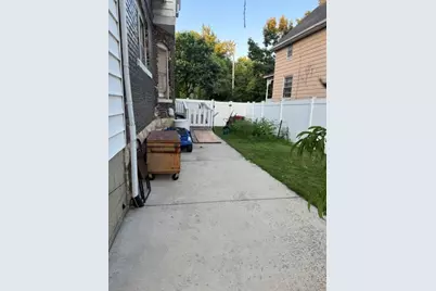 1315 N Broadway Street, Joliet, IL 60435 - Photo 11
