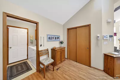 171 Canterbury Court #171, Bloomingdale, IL 60108 - Photo 9