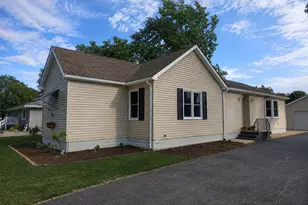 302 E Fine St, Ashkum, IL 60911 - Photo 29