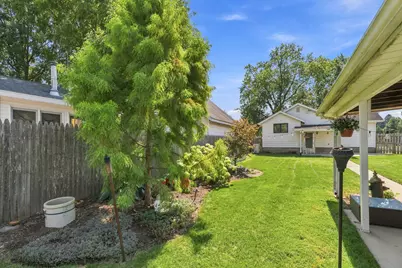 626 E Division Street, Lockport, IL 60441 - Photo 37
