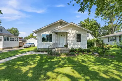 626 E Division Street, Lockport, IL 60441 - Photo 1