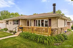 356 E Prairie Ave, Lombard, IL 60148 - Photo 1