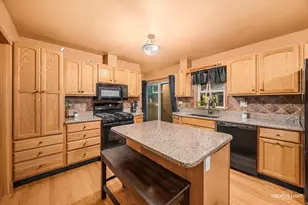 356 E Prairie Ave, Lombard, IL 60148 - Photo 7