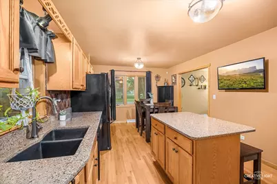 356 E Prairie Avenue, Lombard, IL 60148 - Photo 11