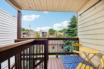 5643 N Campbell Avenue, Chicago, IL 60659 - Photo 15