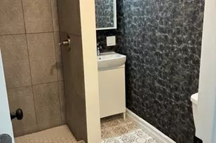 3029 Bright St, Franklin Park, IL 60131 - Photo 9