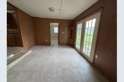 1165 Roselawn Drive, Paxton, IL 60957 - Photo 15