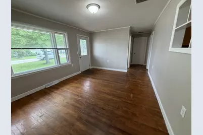 1165 Roselawn Drive, Paxton, IL 60957 - Photo 3