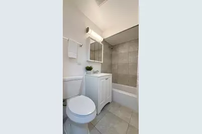 327 Wisconsin Avenue #6A, Oak Park, IL 60302 - Photo 13