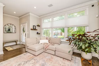 3238 N Pioneer Avenue, Chicago, IL 60634 - Photo 5