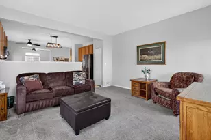 704 Camden Dr, Minooka, IL 60447 - Photo 25