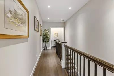 227 Burlington Avenue #2, Clarendon Hills, IL 60514 - Photo 15