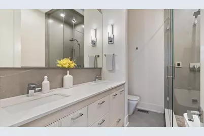 1356 W Walton Street #3W, Chicago, IL 60642 - Photo 19