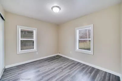 608 Fox Street, Joliet, IL 60432 - Photo 7