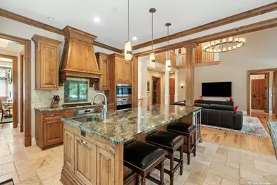 261 S Kenilworth Avenue, Glen Ellyn, IL 60137 - Photo 7