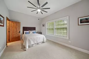 261 S Kenilworth Ave, Glen Ellyn, IL 60137 - Photo 35