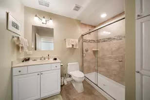 261 S Kenilworth Ave, Glen Ellyn, IL 60137 - Photo 39
