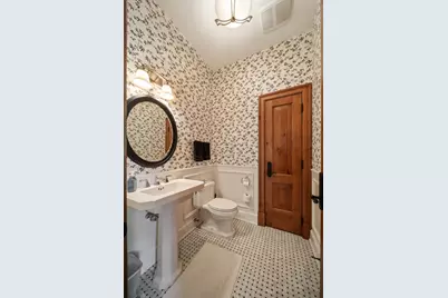 261 S Kenilworth Avenue, Glen Ellyn, IL 60137 - Photo 25